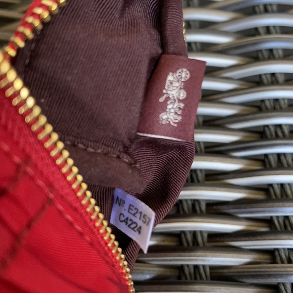 COACH Small Boxy Cosmetic Case With Ruching - Picture 12 of 16